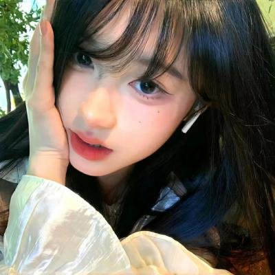 臆想魔友海报